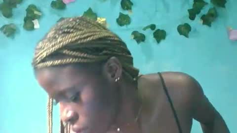 Queen online show from 09/17/25, 10:06