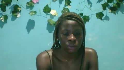 Queen online show from 09/20/25, 05:36