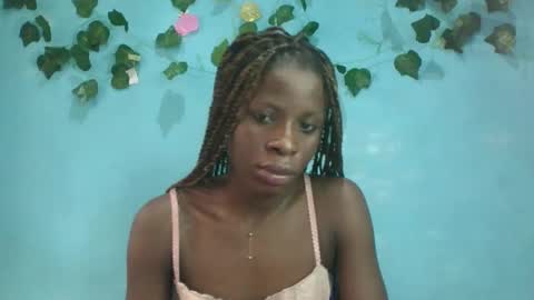 Queen online show from 10/30/25, 10:38