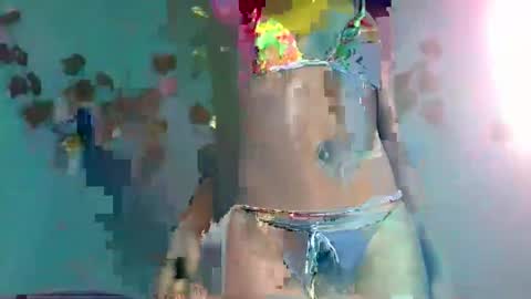 Queen online show from 11/09/25, 01:37