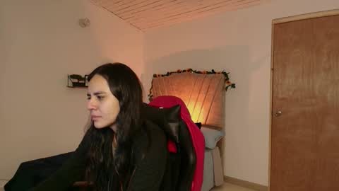   online show from 09/12/25, 02:17