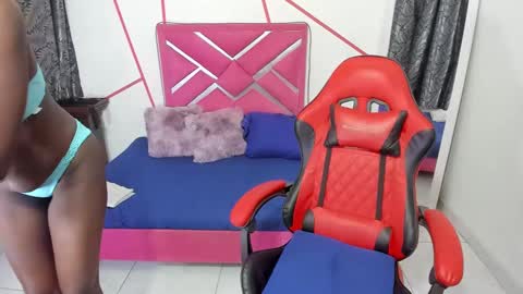 honey_channe online show from 09/30/25, 05:34