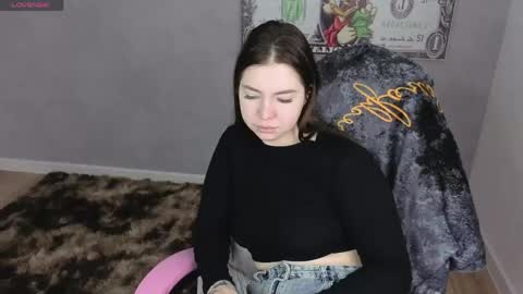 Honey online show from 04/23/26, 01:18