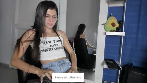 honey_darcy online show from 09/21/25, 04:25
