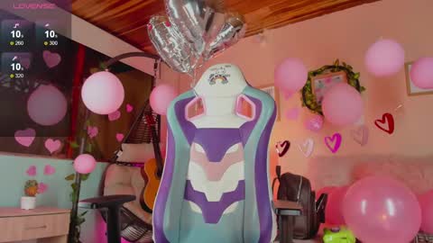 HONEY online show from 02/19/25, 09:58