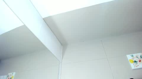 honey_hex_ online show from 05/16/26, 01:21