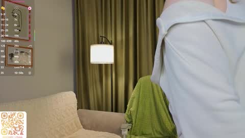 Lina online show from 02/27/26, 08:09