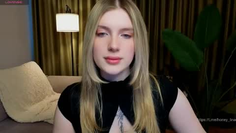 Lina online show from 04/10/26, 04:50