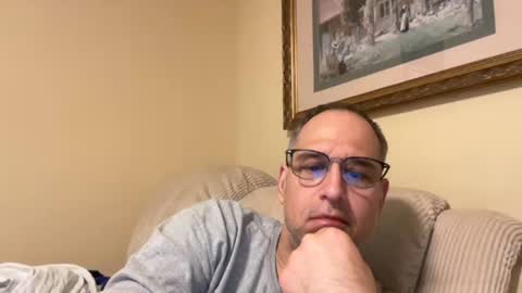 honey_man14 online show from 12/04/25, 04:55