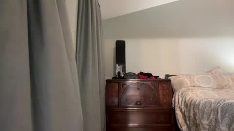 honey_man14 online show from 06/15/26, 03:14