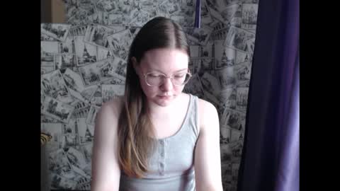 Lina online show from 10/08/25, 08:56