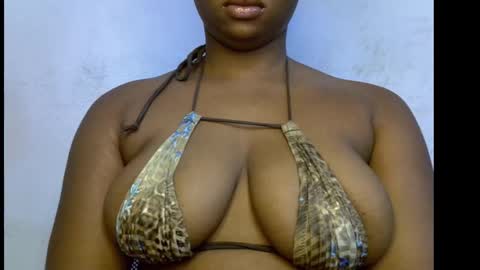 mamacita online show from 10/19/25, 08:15