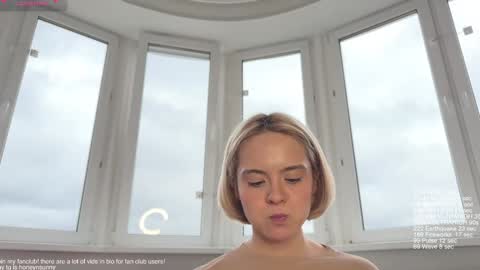 Snapshot of honey_sunshine chatting on 10/27/25, 09:46 Jenyanew vid how I squirt in forest in bio online show from 10/27/25, 09:46