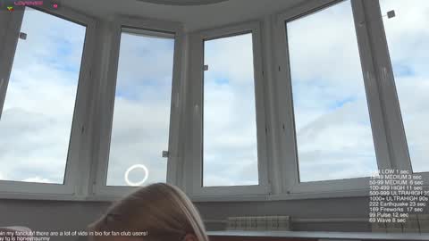 Snapshot of honey_sunshine chatting on 10/30/25, 09:22 Jenyanew vid how I squirt in forest in bio online show from 10/30/25, 09:22