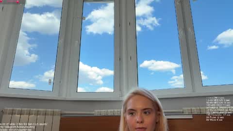 Jenyanew vid how I squirt in forest in bio online show from 04/04/26, 12:24