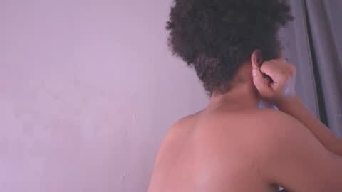 Honey-Sweett online show from 02/07/26, 10:19