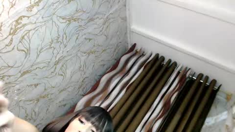 honey_swellens online show from 02/10/26, 04:00