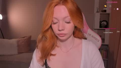 honeyautumn online show from 04/10/26, 11:31