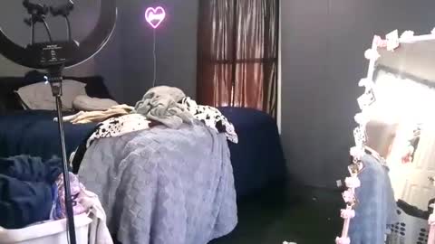 honeybabiii6969 online show from 02/20/26, 08:42