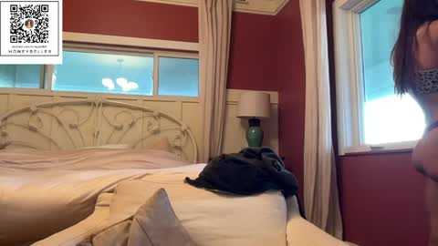 belle brunette online show from 06/04/26, 04:02