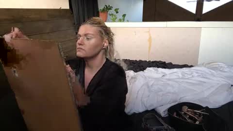 honeybuhnny online show from 03/06/26, 01:35