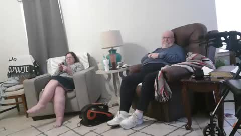 Honey online show from 01/12/25, 07:21