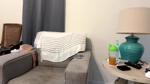 Honey online show from 02/15/25, 05:39