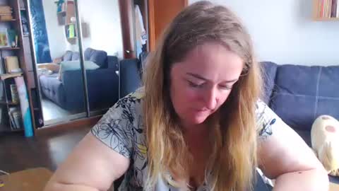 HoneydewMolly online show from 05/31/26, 08:54