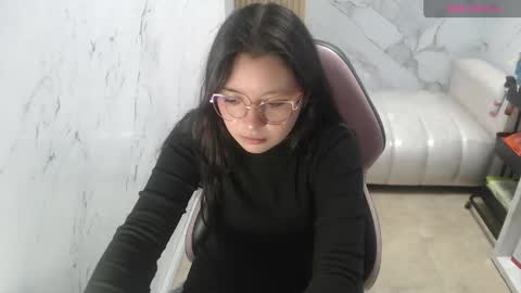 honeydoll_tf online show from 05/15/26, 01:07