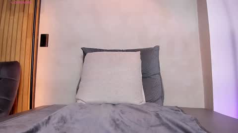 Sofia independent model online show from 01/09/25, 11:14