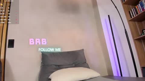 Sofia independent model online show from 02/21/25, 11:11