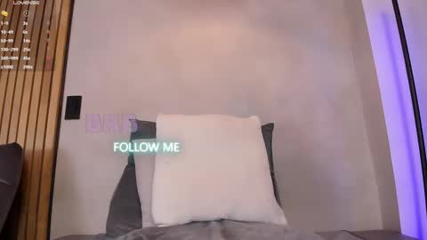 Sofia independent model online show from 02/22/25, 11:24