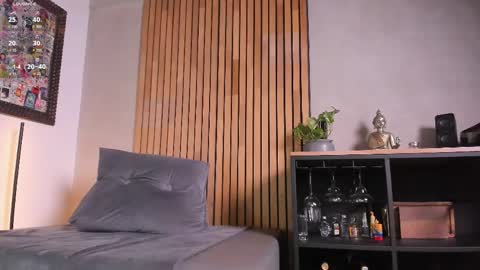 Sofia independent model online show from 04/03/26, 11:52