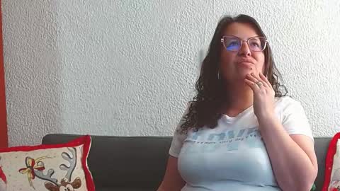 sofia online show from 12/08/24, 06:06