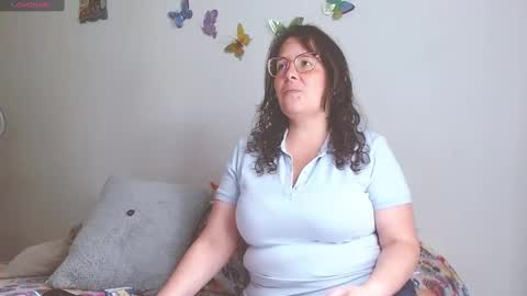 sofia online show from 01/05/25, 06:45