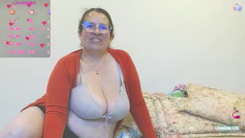 sofia online show from 02/25/26, 01:37