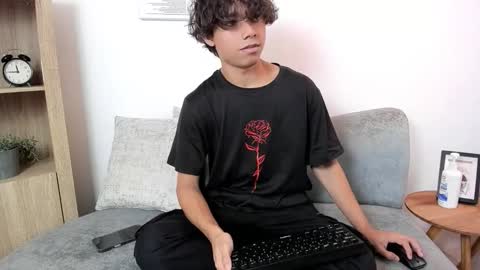 honeymoon_sariel online show from 10/12/25, 07:57