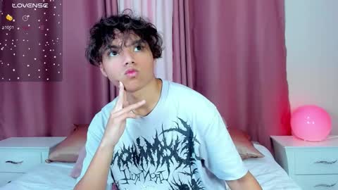 honeymoon_sariel online show from 03/09/26, 01:37