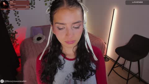       online show from 01/11/25, 04:16