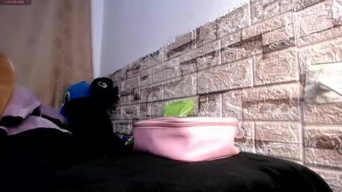 Victoria online show from 04/14/26, 07:58