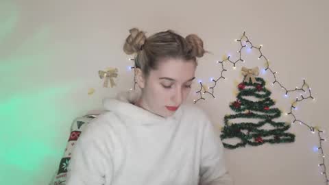 honeyveil online show from 01/08/26, 11:56