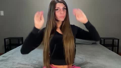 HoneyVelourTS online show from 04/15/26, 09:04