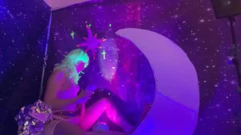 Emi Rose online show from 02/16/26, 05:03