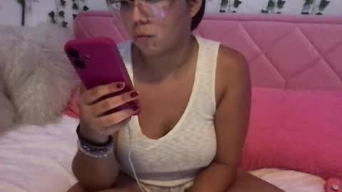 honeyyy89 online show from 03/10/26, 02:16