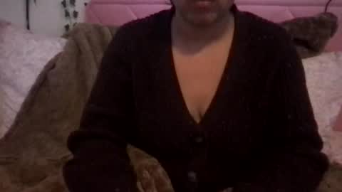 honeyyy89 online show from 04/05/26, 02:53