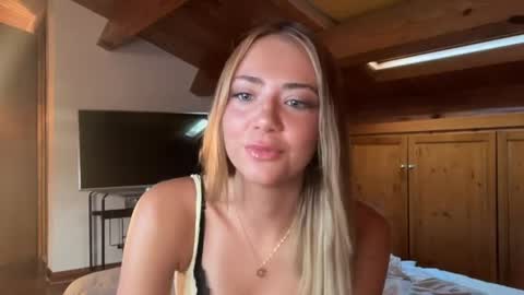 Honey online show from 06/16/26, 05:21