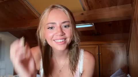 Honey online show from 07/02/26, 05:24