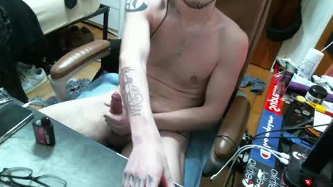 Snapshot of hoodiex22 chatting on 12/22/24, 03:55 hoodiex22 online show from 12/22/24, 03:55