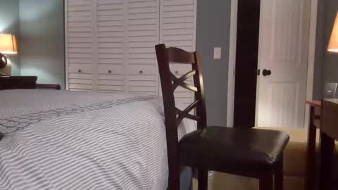 hooshung_mvers8 online show from 03/31/26, 12:45