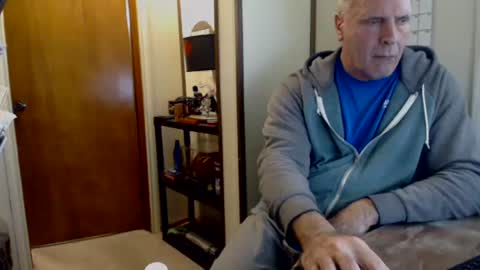 Snapshot of hoosierdadddy4u chatting on 05/15/26, 03:52 Jayson online show from 05/15/26, 03:52